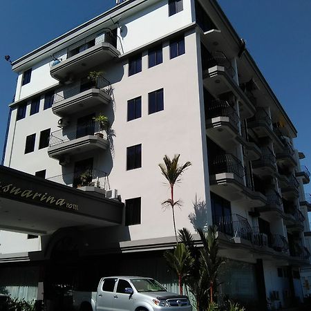 Casuarina Hotel Кота-Кинабалу Экстерьер фото