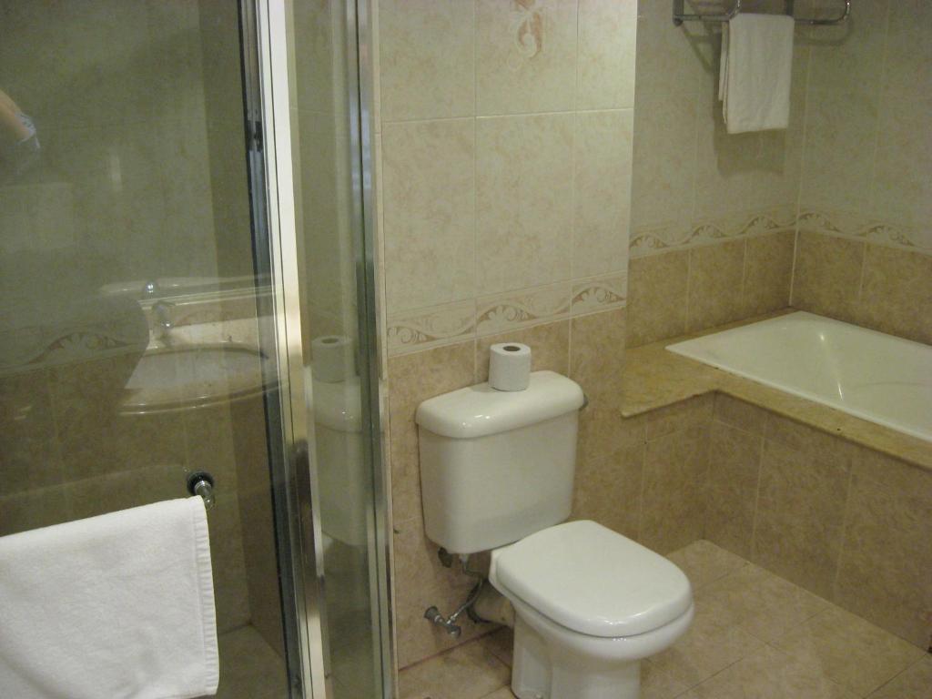 Casuarina Hotel Кота-Кинабалу Номер фото