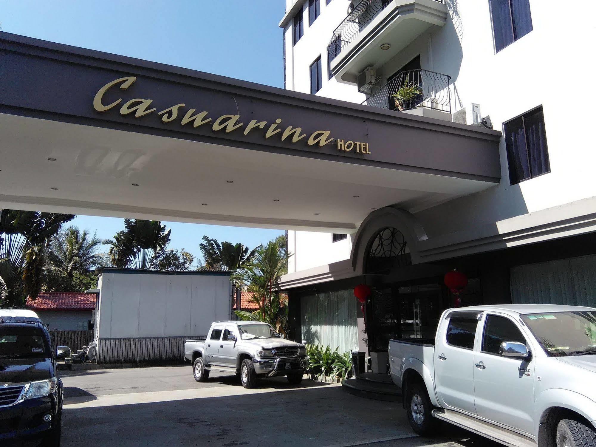 Casuarina Hotel Кота-Кинабалу Экстерьер фото