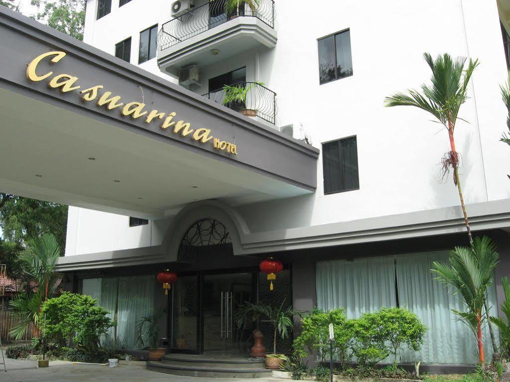 Casuarina Hotel Кота-Кинабалу Экстерьер фото